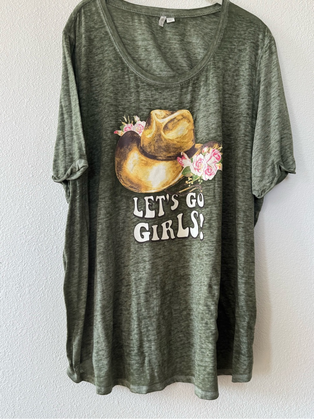 Cato Womens 22/24W Western Graphic Tee Cowboy Hat Roses Olive Green Plus Size